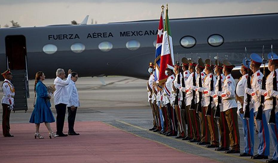 AMLO LLEGA A CUBA EN VISITA DE TRABAJO, CIERRE DE SU GIRA POR CENTROAMÉRICA Y EL CARIBE