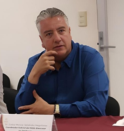EXHIBEN FALTA DE MÉDICOS Y MANTIENEN A 102 CUBANOS EN ZACATECAS