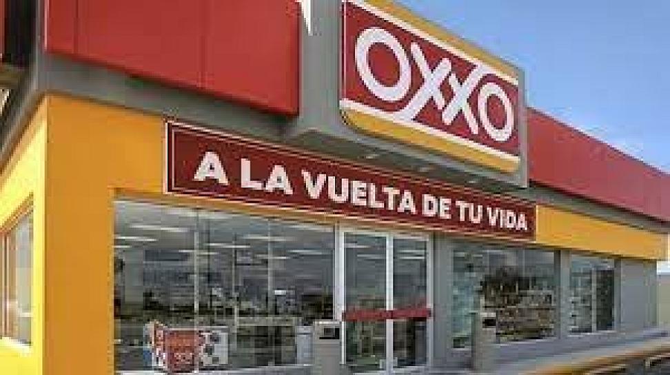 AMLO PIDE A DUEÑO DE OXXO QUE EXPLIQUE ALZA EN PRECIOS 