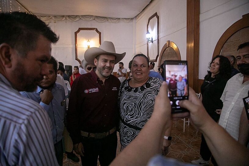 -Una foto con mi futuro gobernador