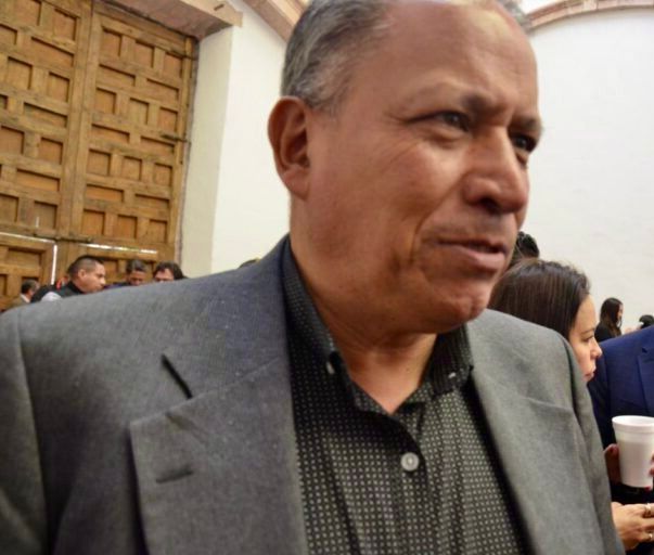 RESPALDA JAVIER REYES AUMENTO AL TRANSPORTE