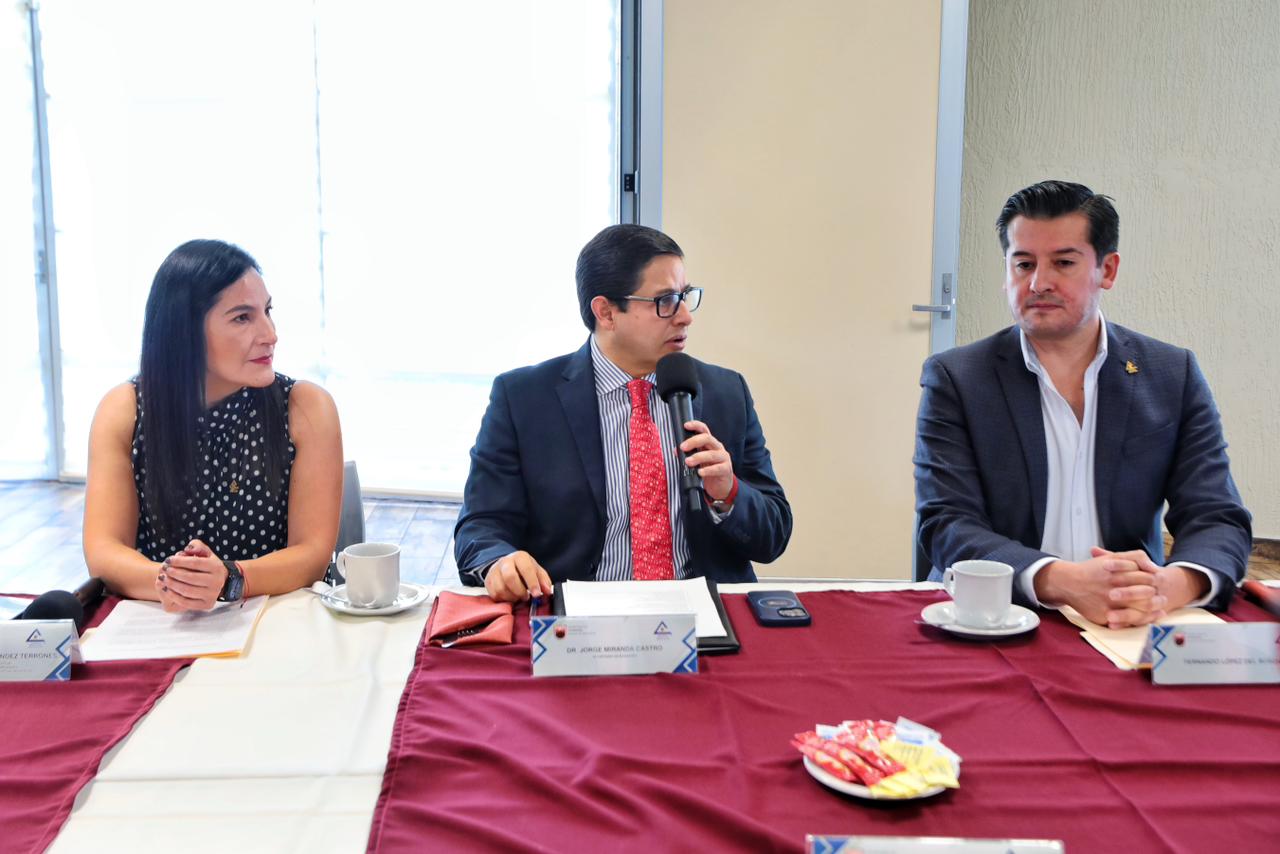 PRESENTA SECRETARÍA DE ECONOMÍA APOYOS A COMERCIANTES DE CANACOZAC