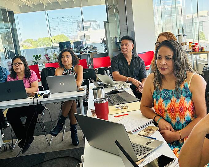 CAPACITA COZCYT A DOCENTES DE USAR 77 SOBRE LA IA