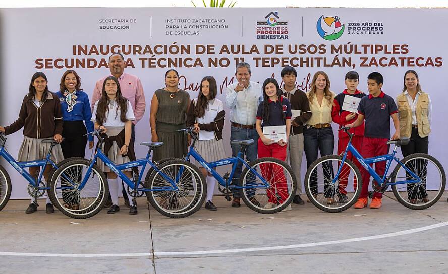 ESTRENA DESPUÉS DE 40 AÑOS, SECUNDARIA DE TEPECHITLÁN NUEVOS ESPACIOS