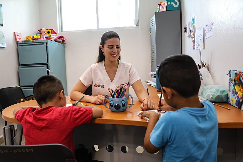 REFUERZA CREE LA ATENCIÓN ESPECIALIZADA PARA NIÑAS Y NIÑOS CON AUTISMO
