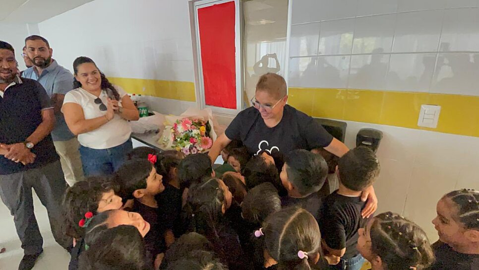 RECONOCE ISSSTE TRAYECTORIA DE MARÍA MATILDE CUÉLLAR EN ZACATECAS