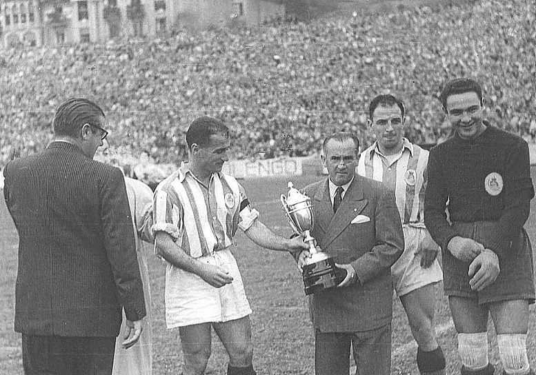 BENITO DÍAZ, EL BRUJO VASCO QUE CAMBIÓ EL FUTBOL ESPAÑOL