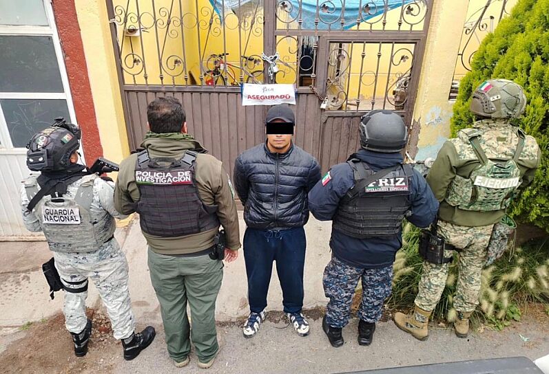 DETIENEN A UN HOMBRE POR AMENAZA Y DELITOS FEDERALES