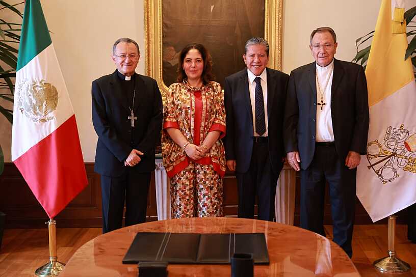 PROMUEVEN DAVID MONREAL Y NUNCIO APOSTÓLICO EN MÉXICO LA PAZ