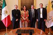 PROMUEVEN DAVID MONREAL Y NUNCIO APOSTÓLICO EN MÉXICO LA PAZ