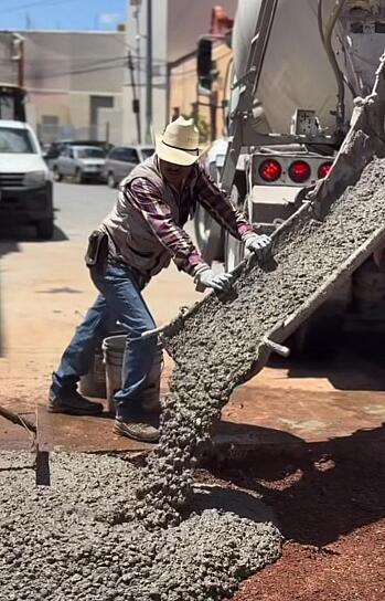 AVANZAN OBRAS PÚBLICAS REPARACIÓN DE DRENAJE EN FRESNILLO