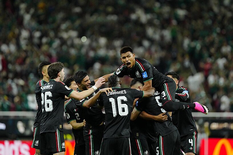 DERROTA MÉXICO 1-0 A COREA DEL SUR Y AVANZA