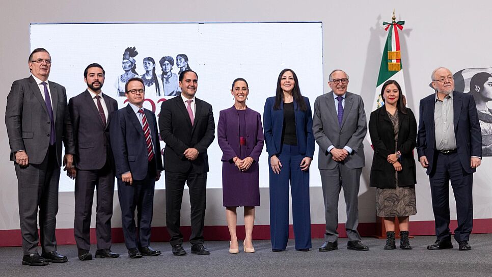 FORTALECERÁN INDUSTRIA FARMACÉUTICA DEL PAÍS CON 10 MIL 480 MDP 