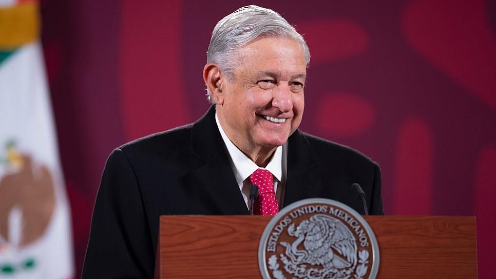 ANUNCIA AMLO DIÁLOGO CON FAMOSOS POR TREN MAYA  