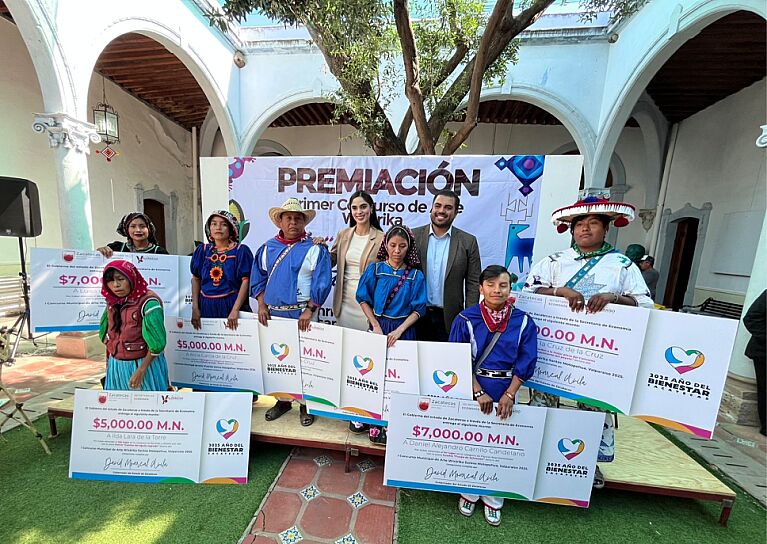 PREMIA GOBIERNO DE ZACATECAS EL ARTE INDÍGENA WIXÁRIKA