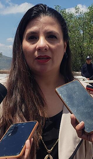 GARANTIZA PINEDO RECURSOS PARA DOCENTES