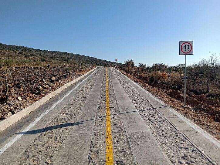 ZACATECAS SE BENEFICIA CON EL PROGRAMA DE CAMINOS ARTESANALES   