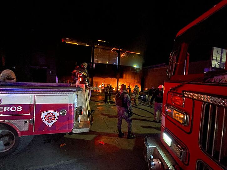 DESCARTA FGJEZ USO DE EXPLOSIVOS EN ESTACIONAMIENTO DE BAR