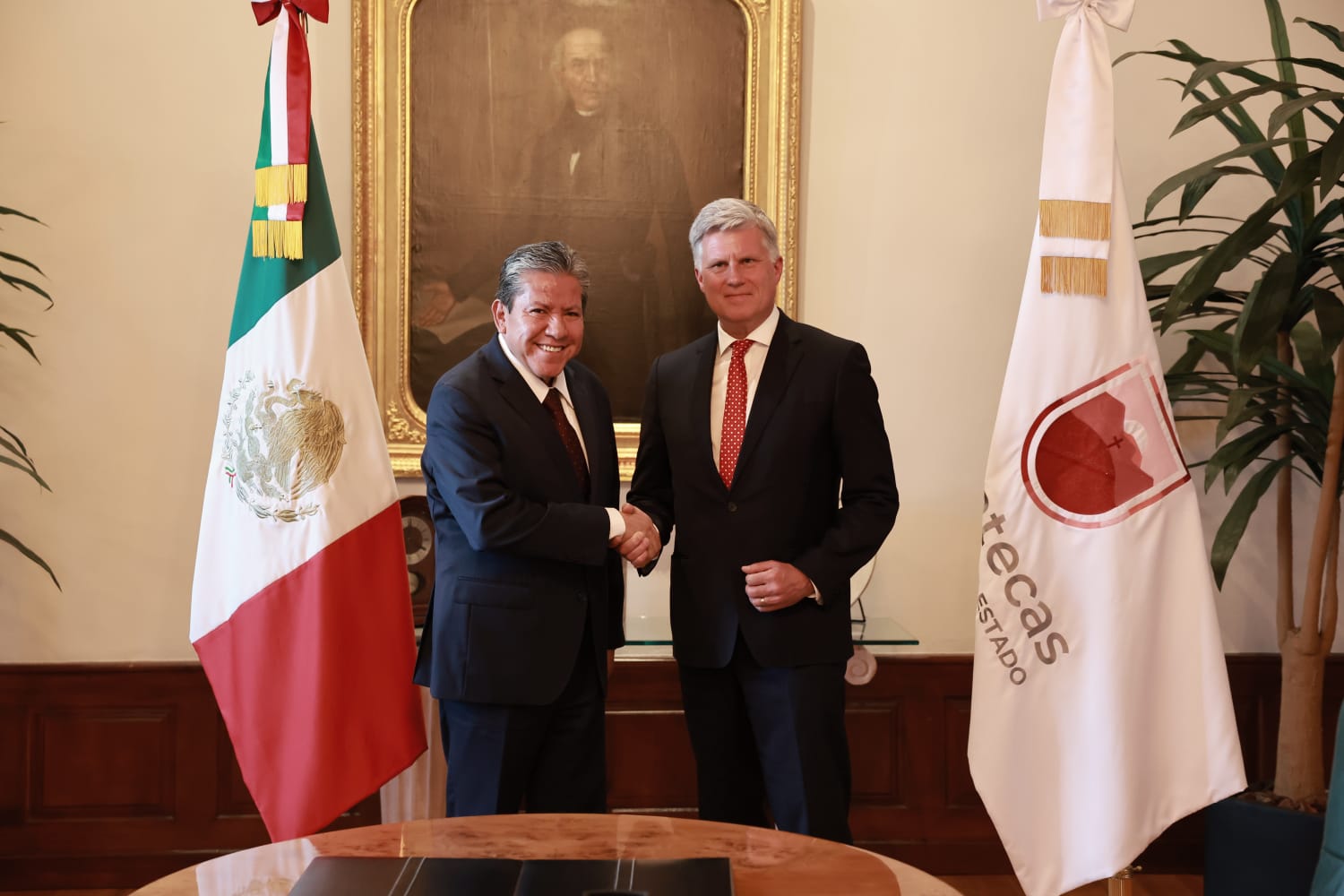 REAFIRMA EMBAJADOR INTERÉS EN PROYECTOS MINEROS EN ZACATECAS