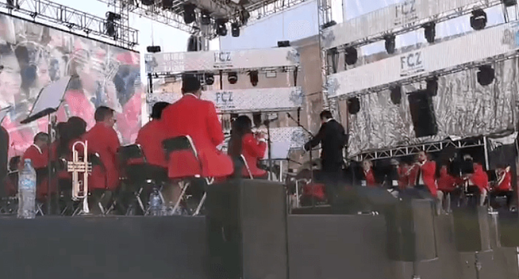 DESISTEN MÚSICOS DE LA BANDA SINFÓNICA DE AMPARO CONTRA EL IZC