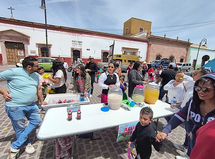 CELEBRA CENDI EMILIANO ZAPATA LA PRIMAVERA CON UNA KERMÉS ECOLÓGICA