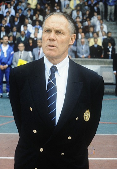 INMORTALES MUNDIALISTAS DE LA TÁCTICA Y LA ESTRATEGIA: RINUS MICHELS