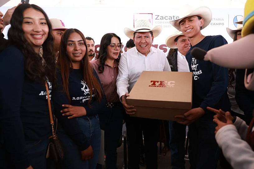 Anuncia David Monreal inversión de 600 mdp para el campo zacatecano