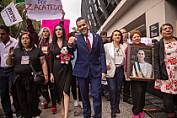SE REGISTRA ULISES MEJÍA COMO ASPIRANTE A COORDINACIÓN DE MORENA