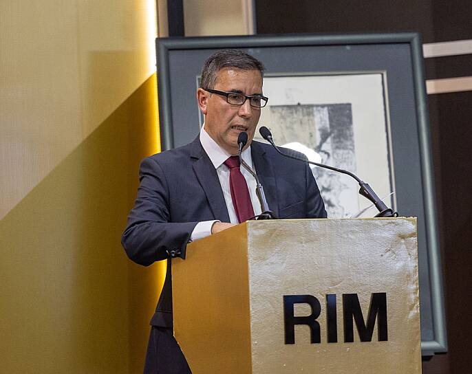 EL ORO TAMBIÉN BRILLA EN LOS NÚMEROS