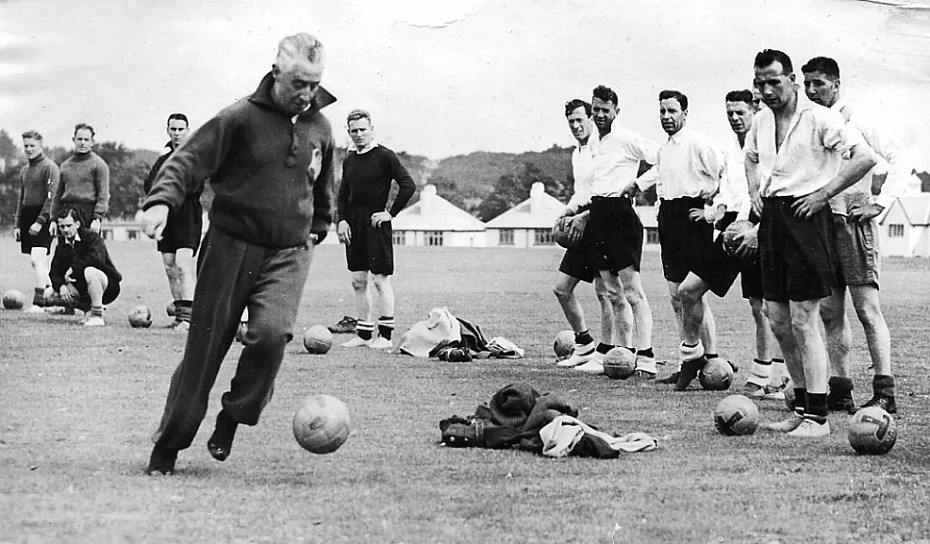 INMORTALES MUNDIALISTAS DE LA TÁCTICA Y LA ESTRATEGIA EN EL FUTBOL: HUGO MEISL