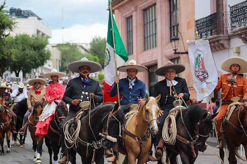 CONCLUYE CABALGATA TOMA DE ZACATECAS CON MÁS DE MIL PARTICIPANTES