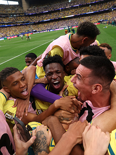 ELIMINA BRASIL A JAPÓN CON GOL DE ÚLTIMO MINUTO