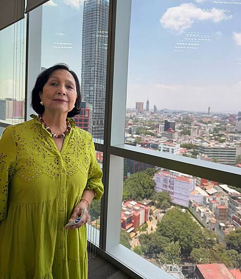 AFIRMA AMALIA GARCÍA QUE AMÉRICA LATINA DEBE FORTALECER DESARROLLO Y DEMOCRACIA