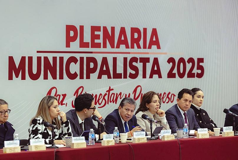 Anuncia gobernador inversión de mas de mil mdp para obras convenidas con municipios durante 2025