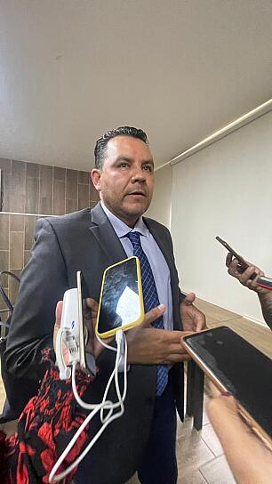 PROPONE SEZ SALIDA LEGAL PARA DOCENTES DEL CEBAARE EN CONFLICTO