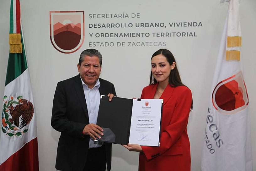 ANUNCIA GOBERNADOR RELEVOS EN SEDATU Y OBRAS PÚBLICAS