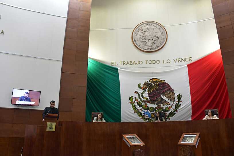 REPORTA CONGRESO 194 INICIATIVAS Y 38 SESIONES