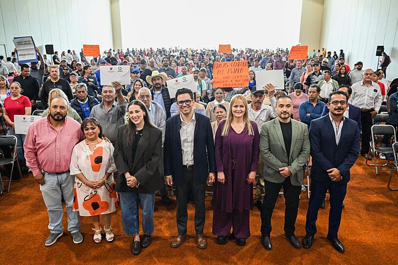 DAN CERTEZA JURÍDICA A MÁS DE MIL FAMILIAS EN EL JARALILLO