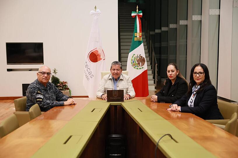 RECIBEN POLICÍAS VIALES AUMENTOS DE HASTA 30%