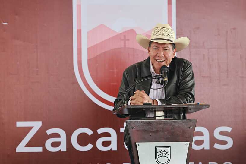 ENTREGA DAVID MONREAL APOYOS AGRÍCOLAS A PRODUCTORES EN VALPARAÍSO