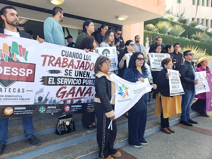 RECLAMAN JUSTICIA PARA TRABAJADORAS SOCIALES DESPEDIDAS DEL IFDP