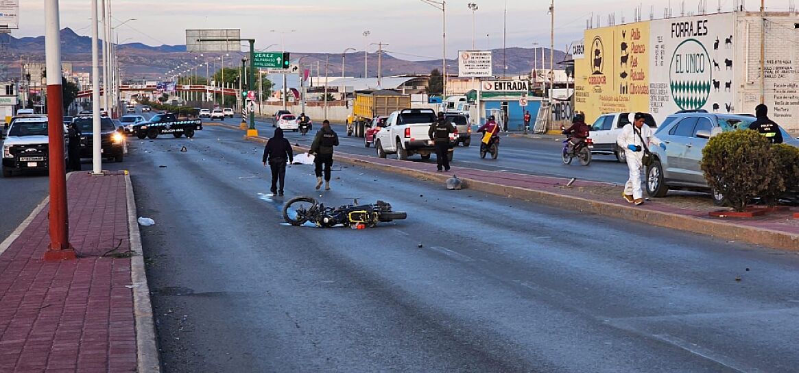 MUERE MOTOCICLISTA EN ACCIDENTE VIAL DE FRESNILLO