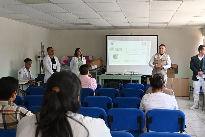 PREPARA CENTRO DE SALUD JORNADA DE VACUNACIÓN ANTIRRÁBICA