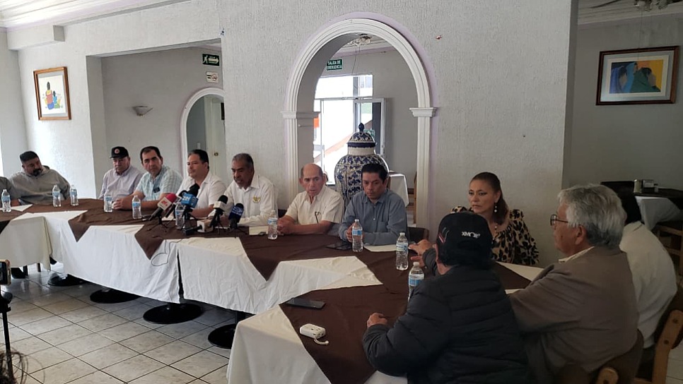 CIERRAN FILAS TRANSPORTISTAS EN TORNO AL PROYECTO PLATABÚS
