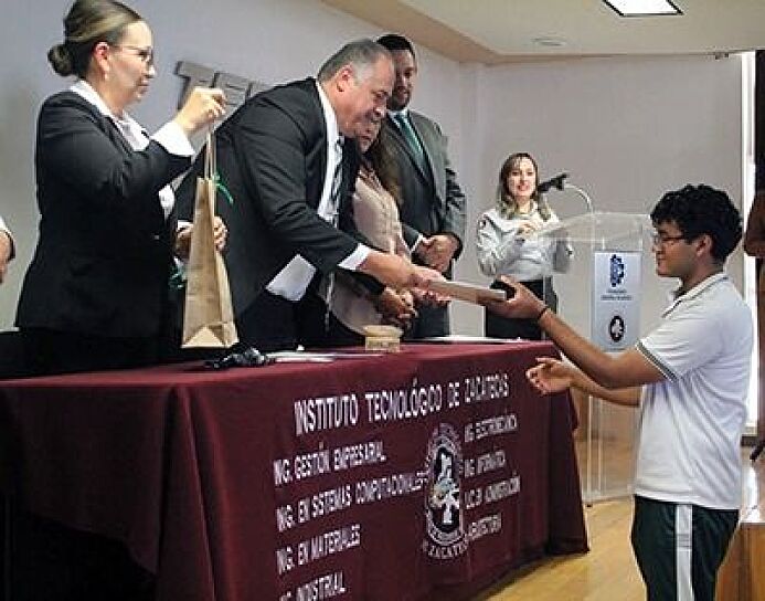 TRIUNFA LUIS ÁNGEL GÓMEZ EN OLIMPIADA ESTATAL DEL CONOCIMIENTO