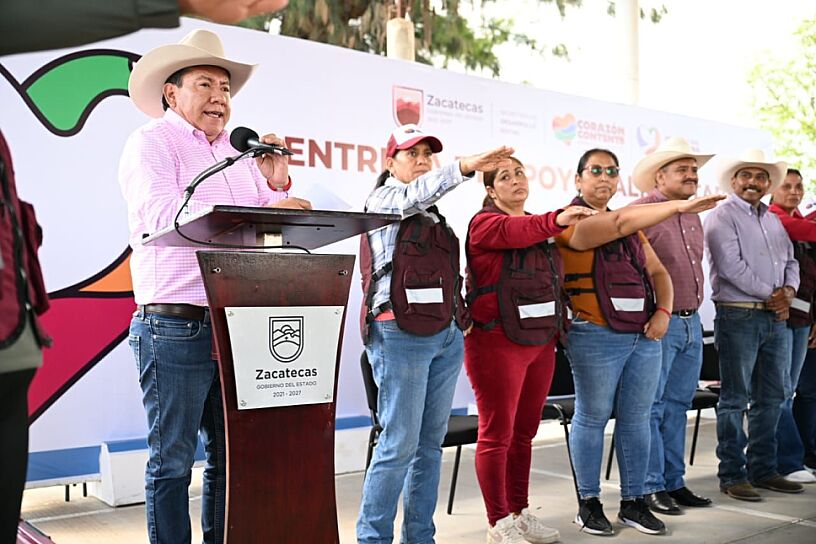 ENTREGAN APOYOS “CORAZÓN CONTENTO” EN COMUNIDADES DE RÍO GRANDE