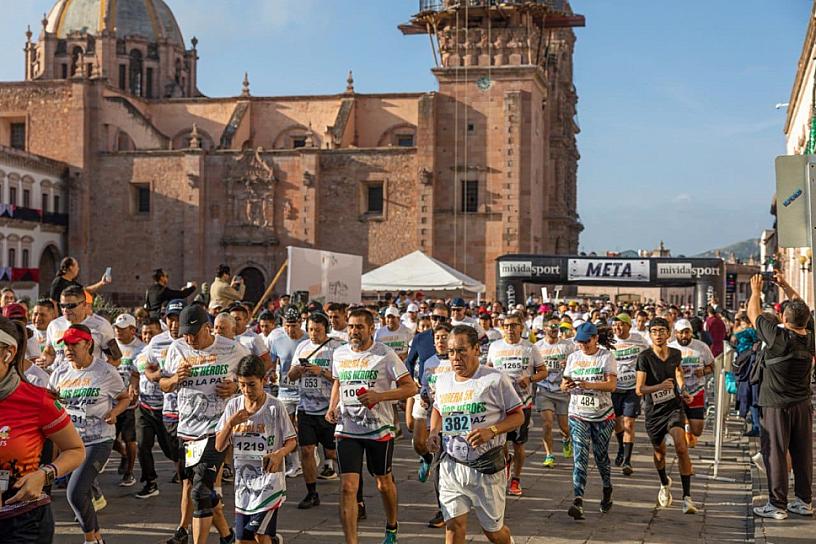 ANUNCIAN BOLSA DE MÁS DE 2MDP PARA CARRERA POR LA PAZ