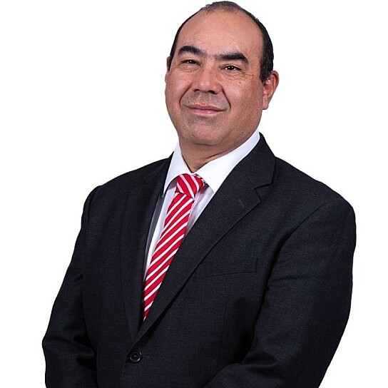 ADELANTA ÁNGEL ROMÁN RUMBO A RECTORÍA