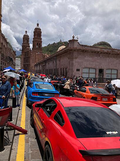 CELEBRA CLUB ESCUDERÍA MUSTANG SU OCTAVO ANIVERSARIO