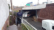 PRESENTA CALLEJÓN DE REZA ENCHARCAMIENTO TEMPORAL TRAS LLUVIA EN GUADALUPE